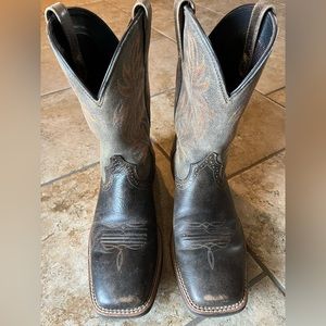 Mens Ariat Square Toe Boots Size 9D Dark Brown